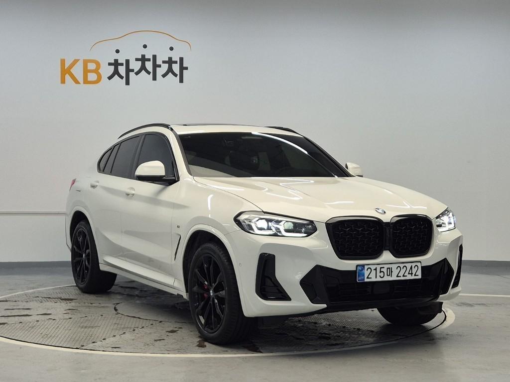 BMW X4 - Vista 4