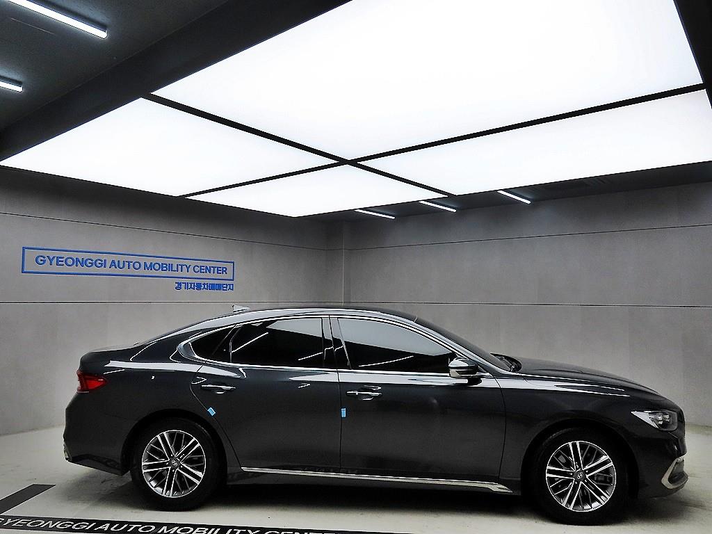HYUNDAI Grandeur - Vista 2
