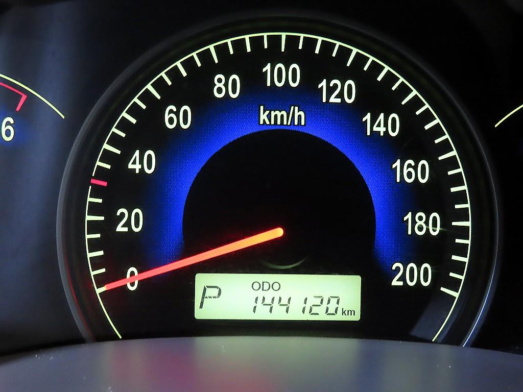 KIA Carnival - Vista 9