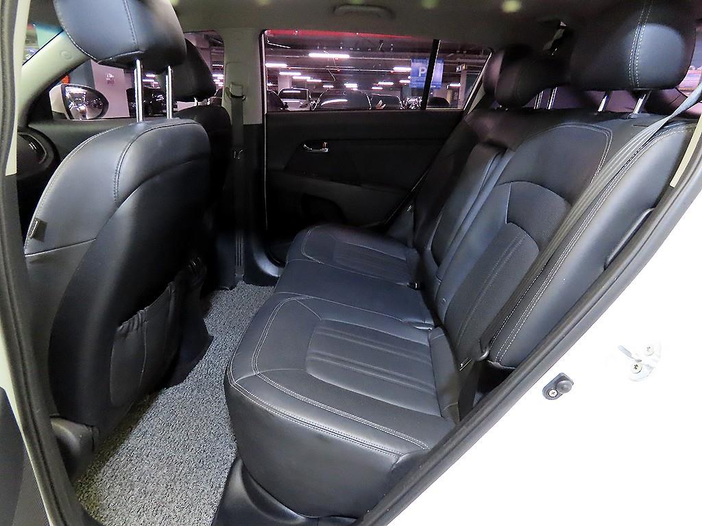 KIA Sportage - Vista 7