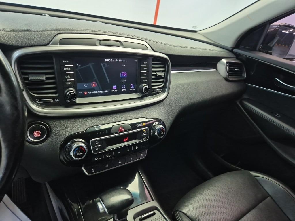 KIA Sorento - Vista 10
