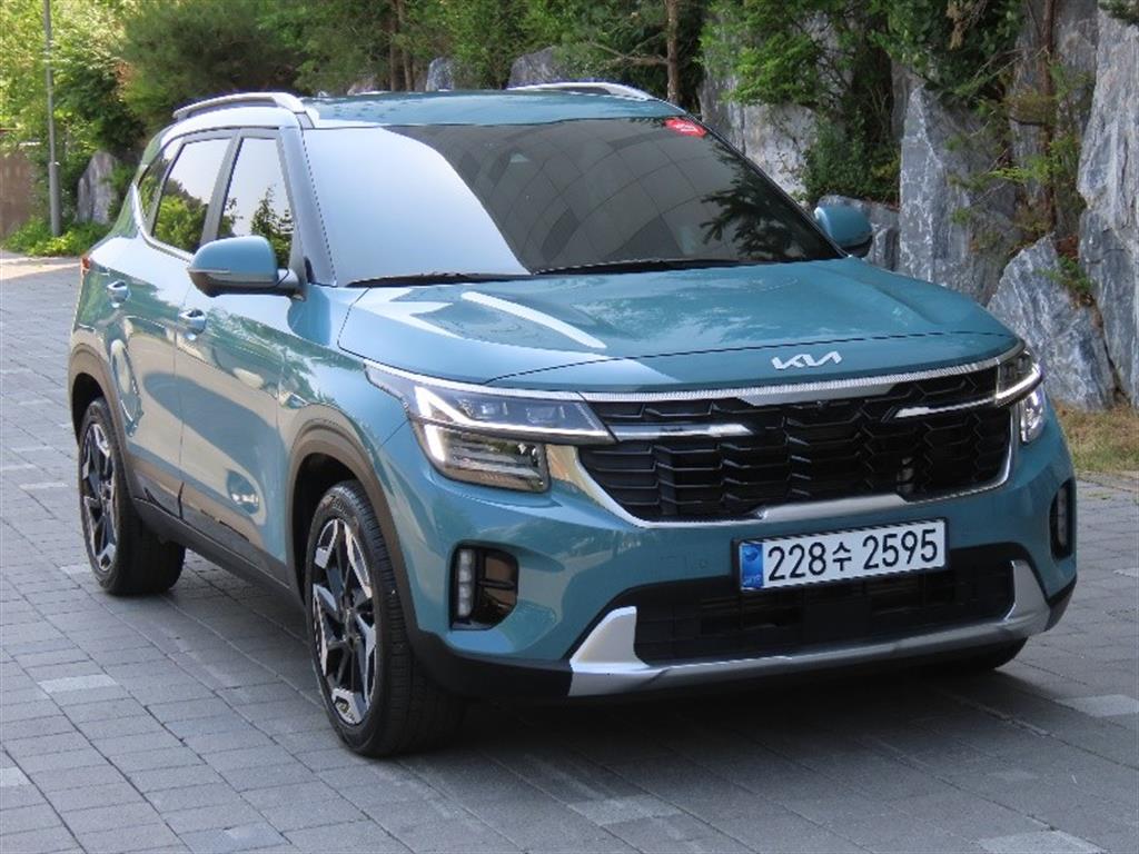 KIA Seltos - Vista 3