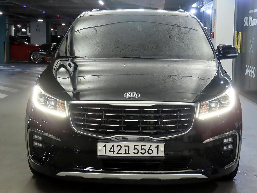 KIA Carnival - Vista 2