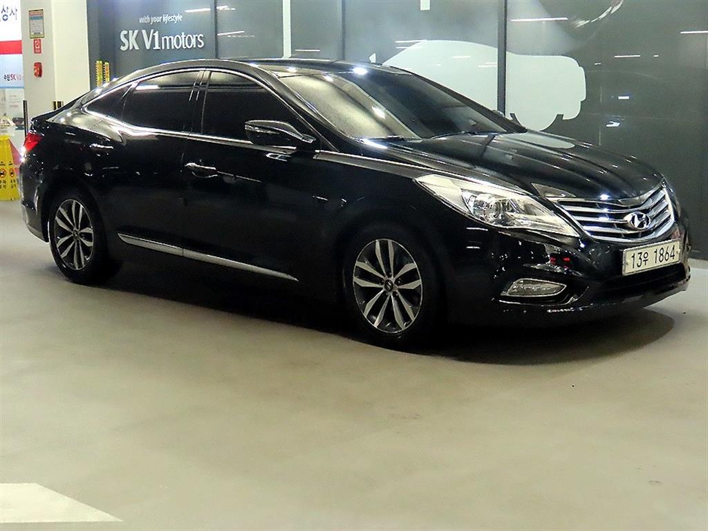 HYUNDAI Grandeur - Vista 2