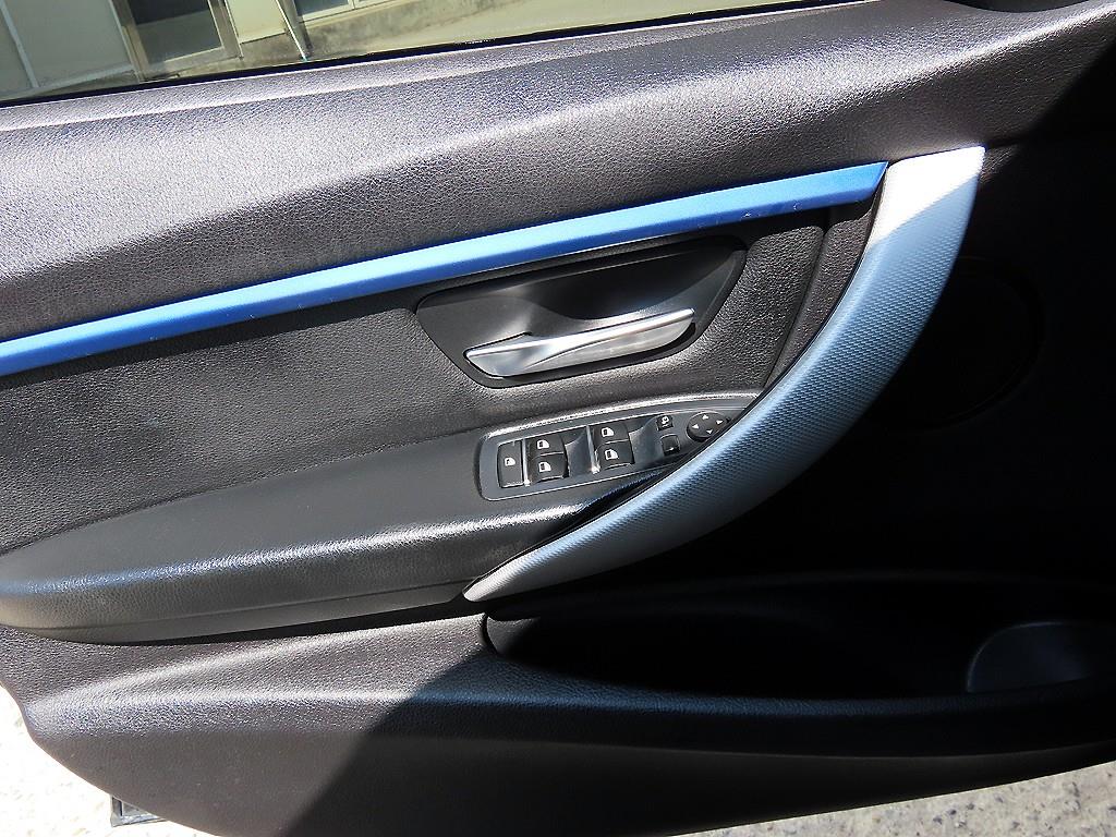 BMW 3 series - Vista 12