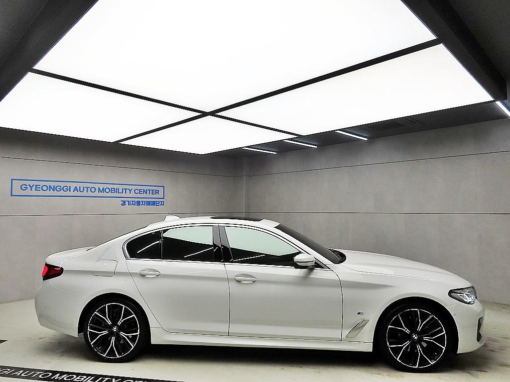 BMW 5 Series - Vista 2
