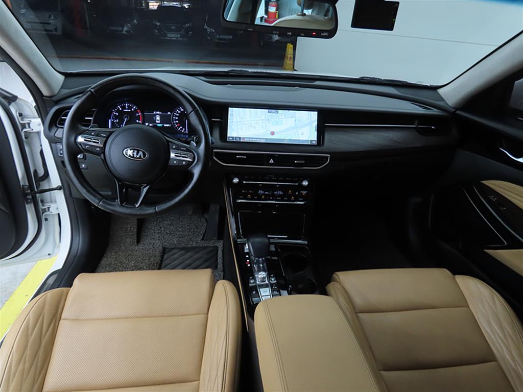 KIA K7 - Vista 7