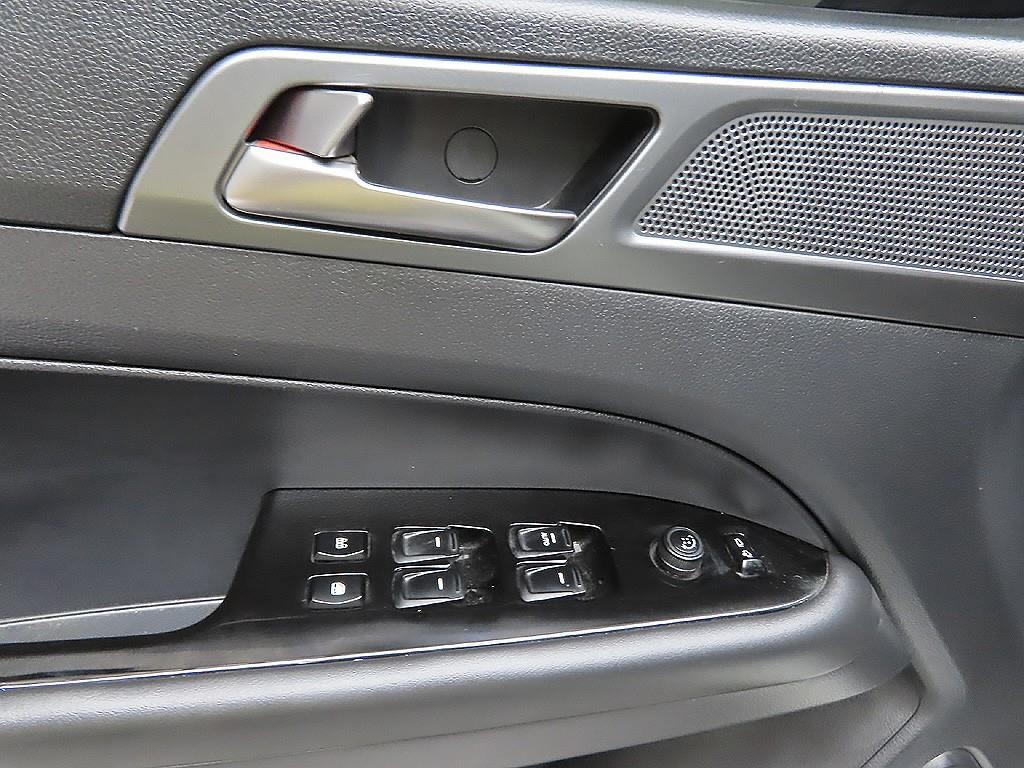 Ssangyong Rexton 2025 Blanco - Importación desde Corea - HF Imports Iquique - Foto 12