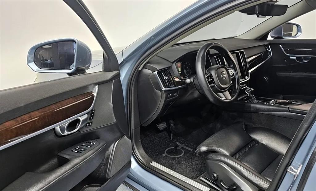 Volvo S90 - Vista 10