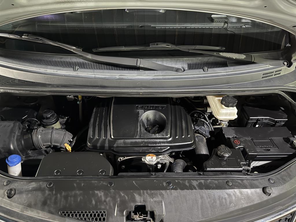 HYUNDAI Starex 2015 Gris - Importación desde Corea - HF Imports Iquique - Foto 18
