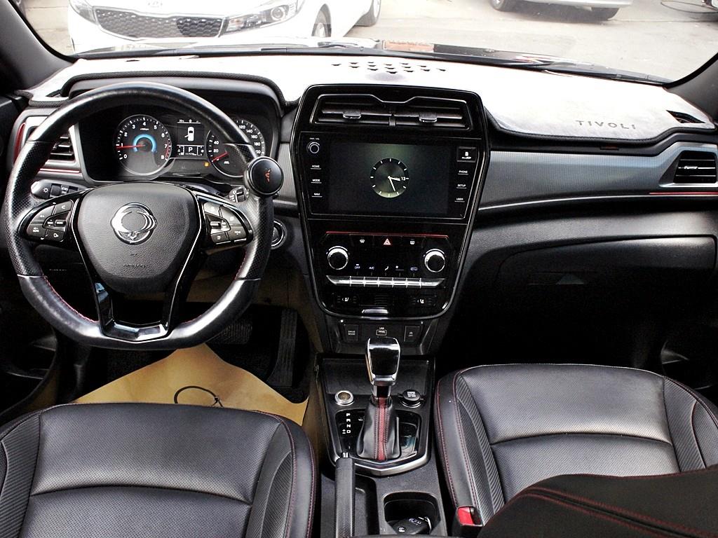 Ssangyong Tivoli 2021 Negro - Importación desde Corea - HF Imports Iquique - Foto 7