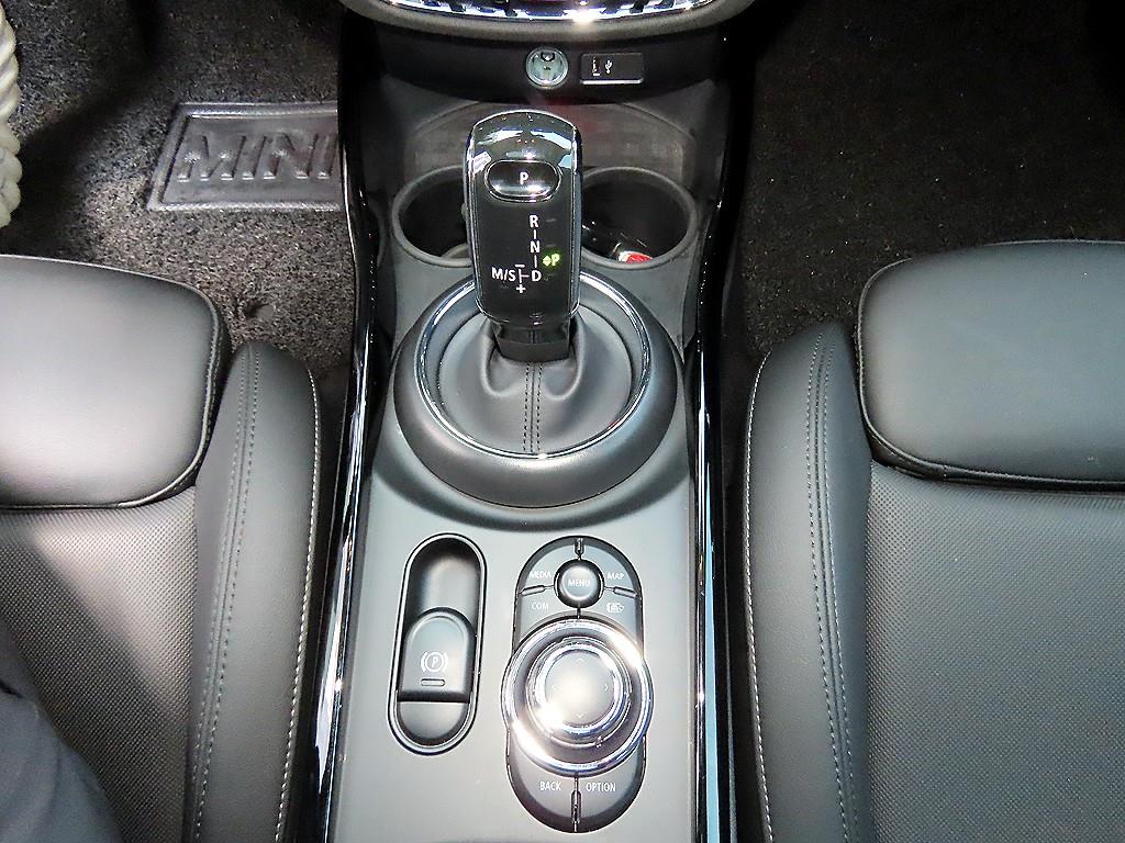 Mini Clubman - Vista 10