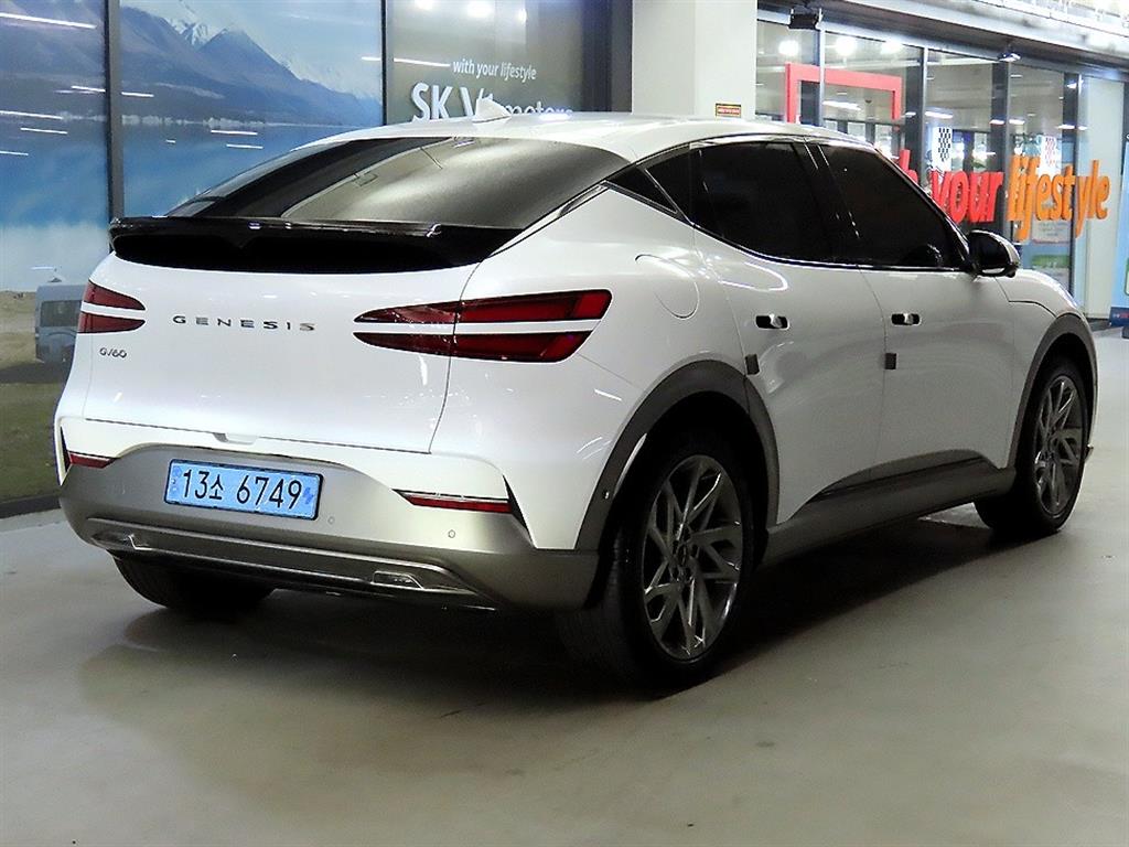 Genesis GV60 - Vista 4