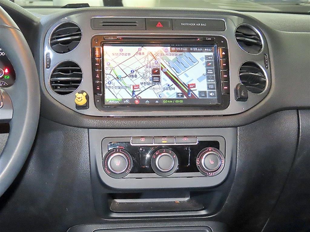 Volkswagen Tiguan - Vista 11