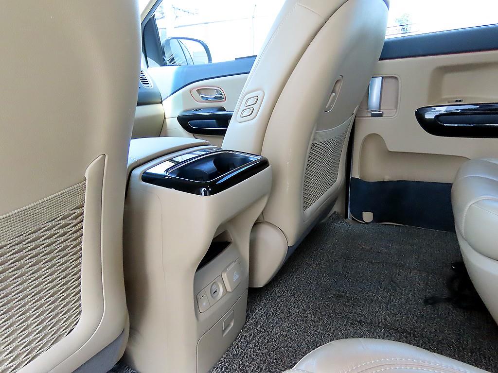KIA Carnival 2017 Blanco - Importación desde Corea - HF Imports Iquique - Foto 15