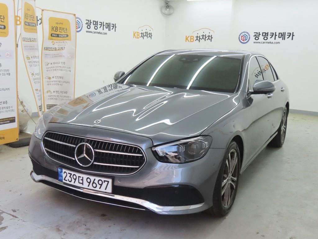 Mercedes Benz E class - Vista 2