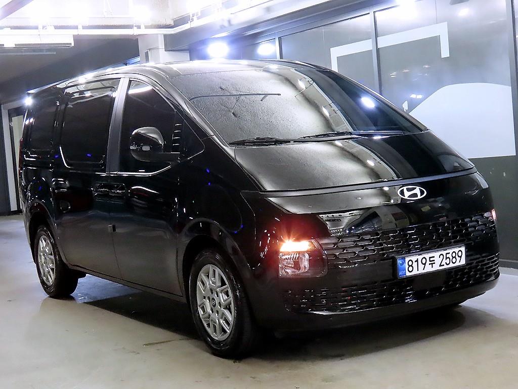 HYUNDAI Staria 2025 Negro - Importación desde Corea - HF Imports Iquique - Foto 1