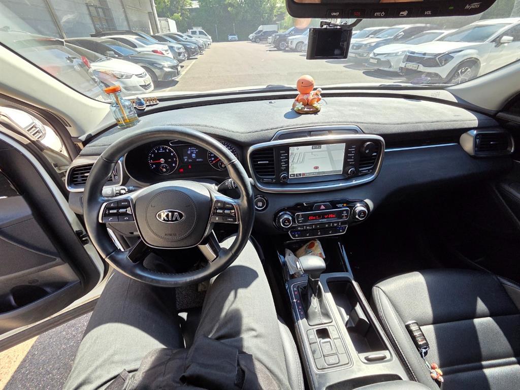 KIA Sorento - Vista 12