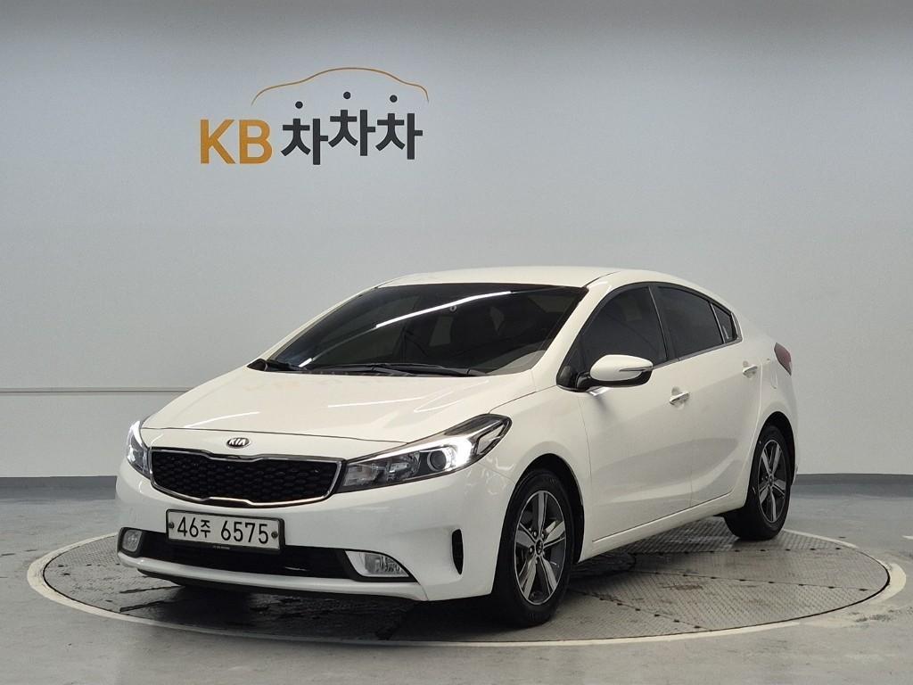 KIA K3 2018 Blanco - Importación desde Corea - HF Imports Iquique - Foto 1