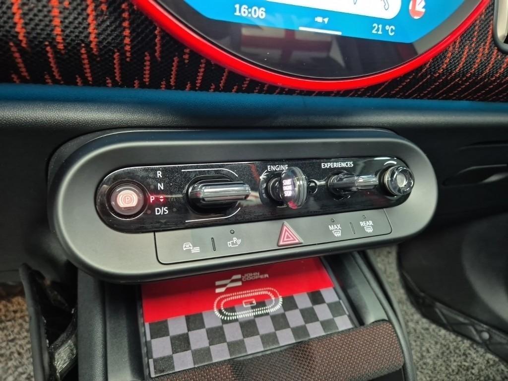 Mini Countryman - Vista 8