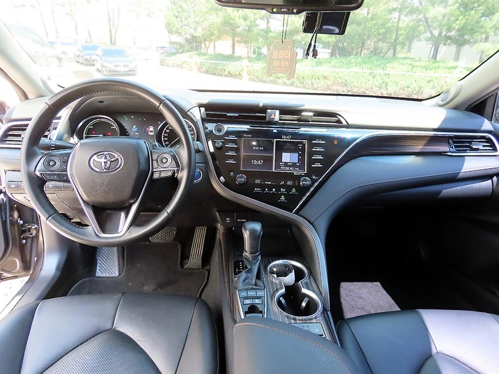Toyota Camry - Vista 7
