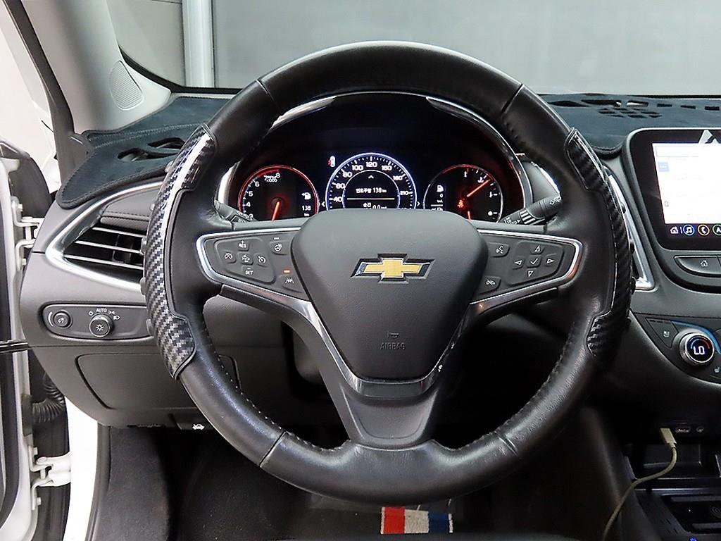 Chevrolet Malibu - Vista 9