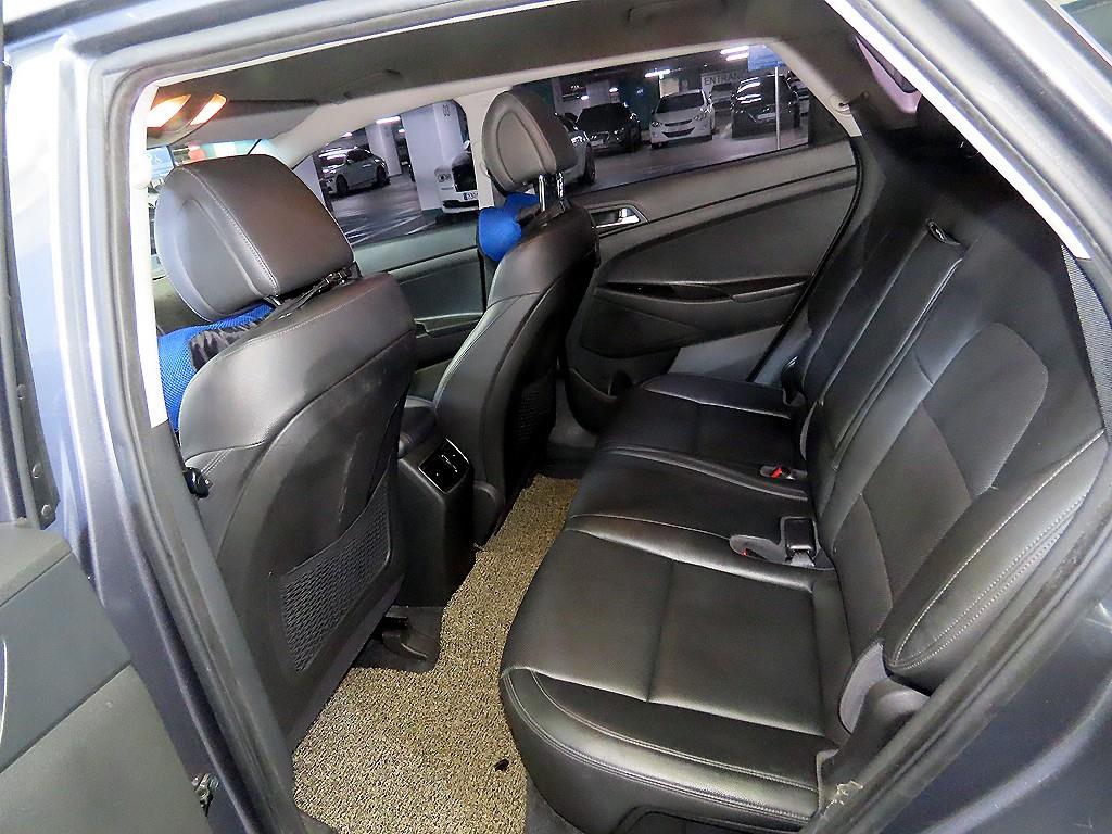 HYUNDAI Tucson - Vista 7