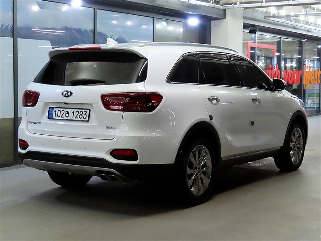 KIA Sorento - Vista 4