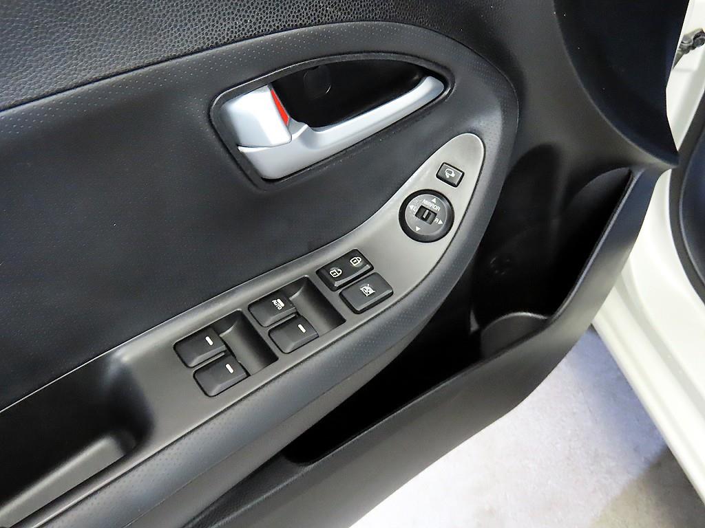 KIA Morning 2016 the color of pearl - Importación desde Corea - HF Imports Iquique - Foto 13