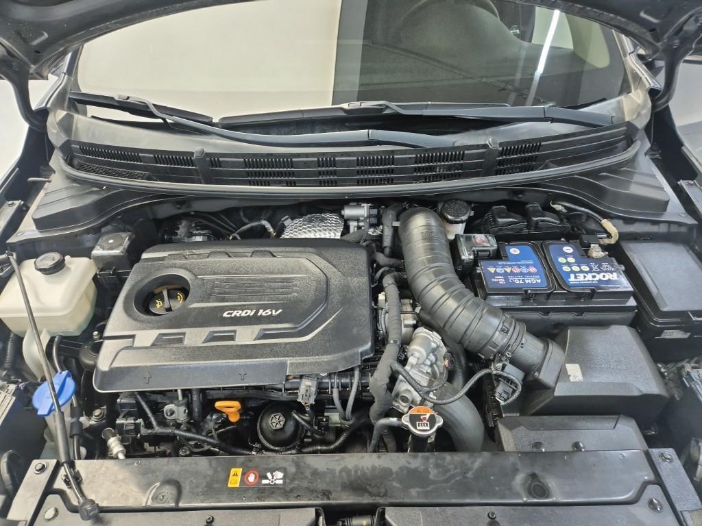 KIA Stonic - Vista 5