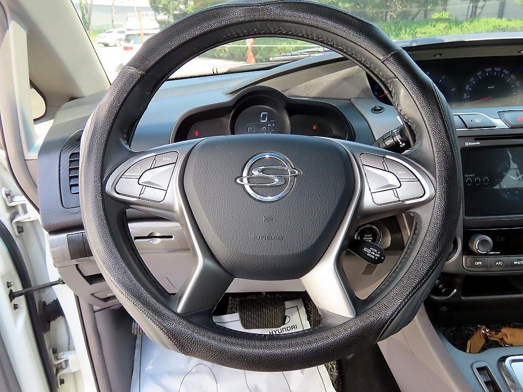 Ssangyong Korando - Vista 8