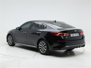 KIA K5 - Vista 8