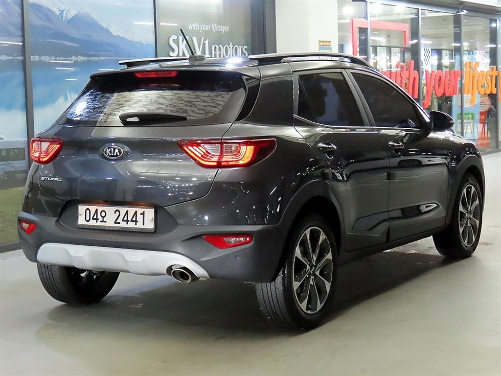 KIA Stonic - Vista 4