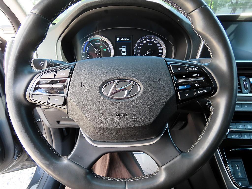 HYUNDAI Grandeur - Vista 8
