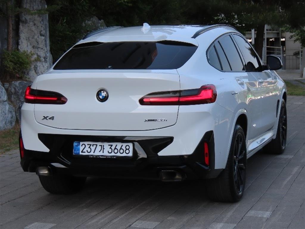 BMW X4 - Vista 5
