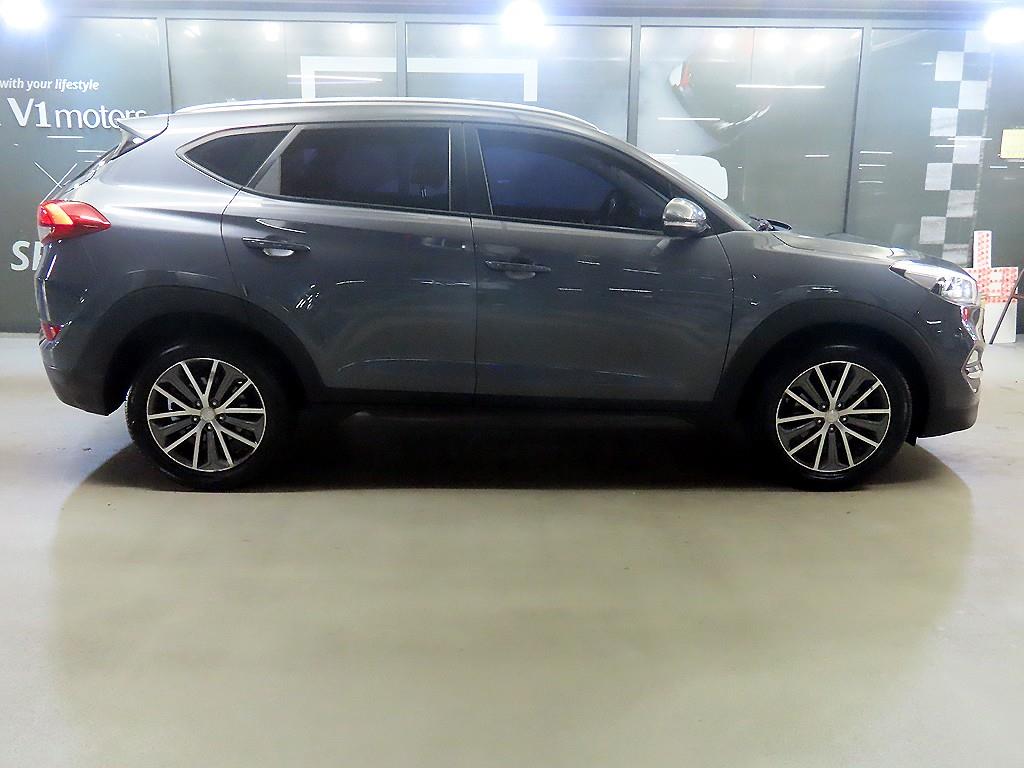HYUNDAI Tucson - Vista 3
