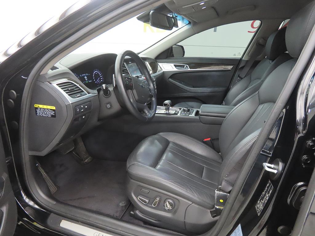 Genesis G80 - Vista 5