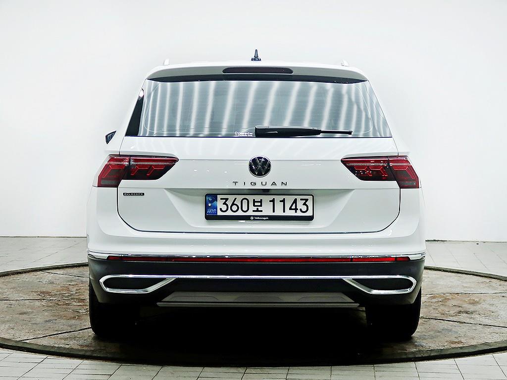 Volkswagen Tiguan - Vista 5