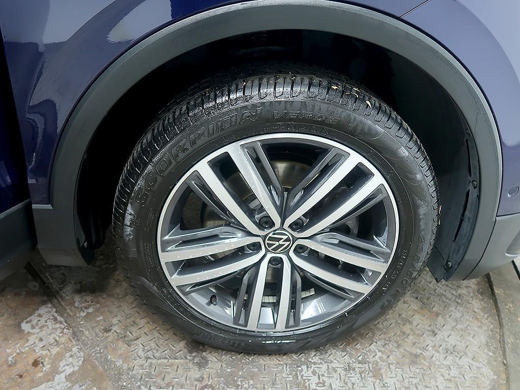 Volkswagen Tiguan 2023 Azul - Importación desde Corea - HF Imports Iquique - Foto 8