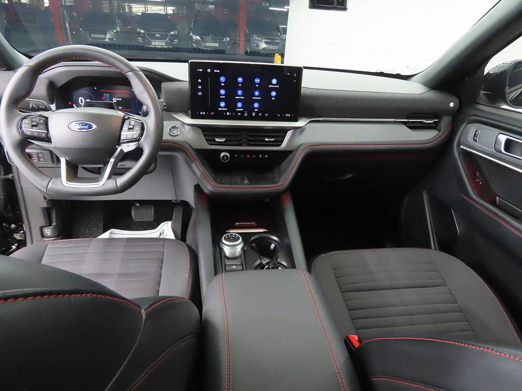 Ford Explorer - Vista 6