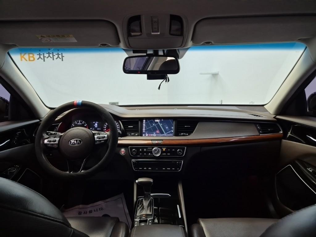 KIA K7 - Vista 7
