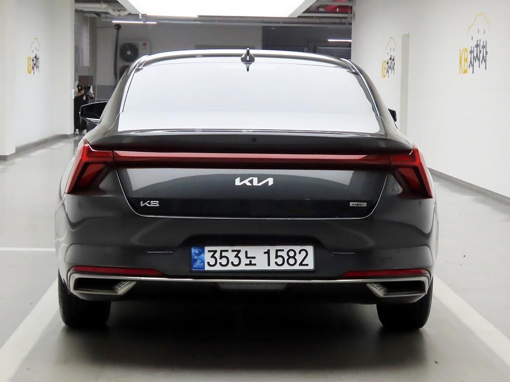 KIA K8 - Vista 3