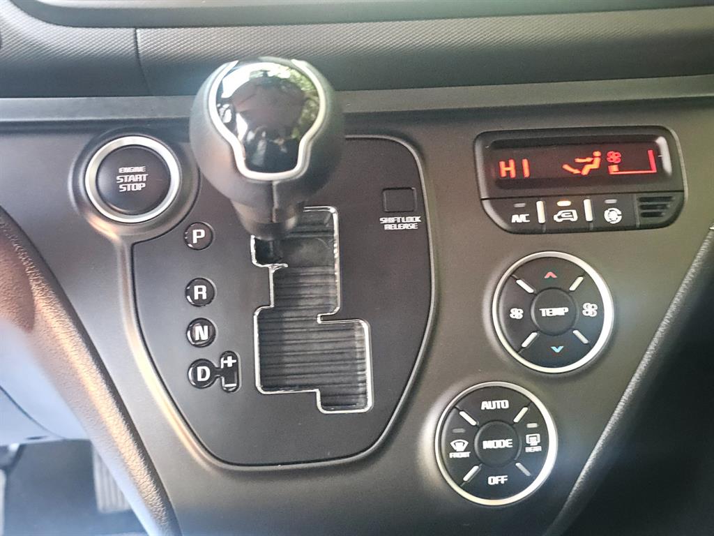 KIA Ray - Vista 10