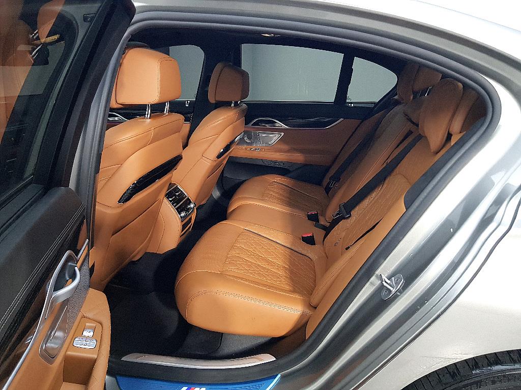BMW 7 Series - Vista 9