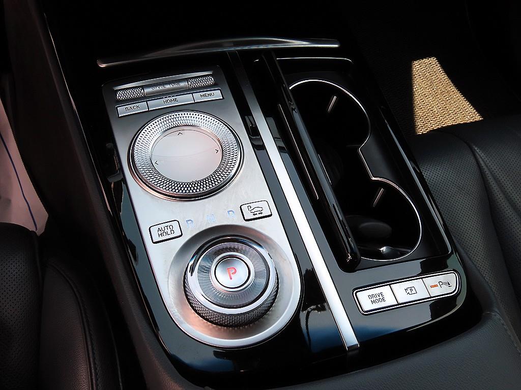 Genesis G80 - Vista 11
