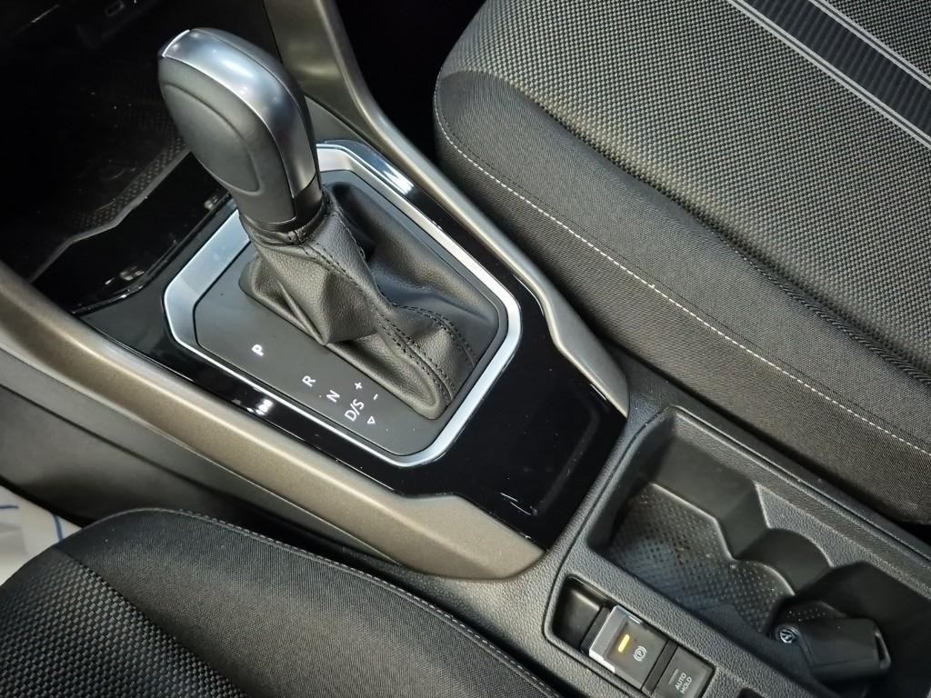 Volkswagen T-Roc - Vista 8