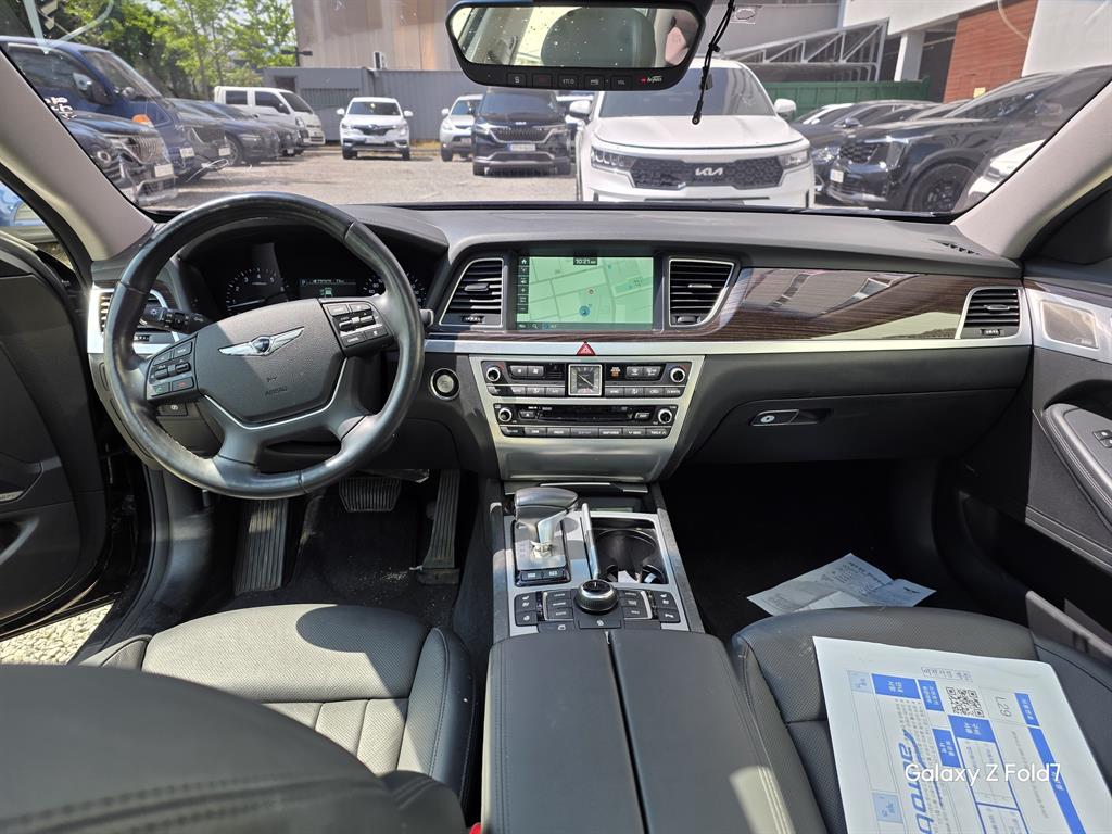 Genesis G80 - Vista 11