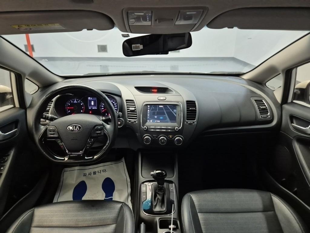 KIA K3 - Vista 7