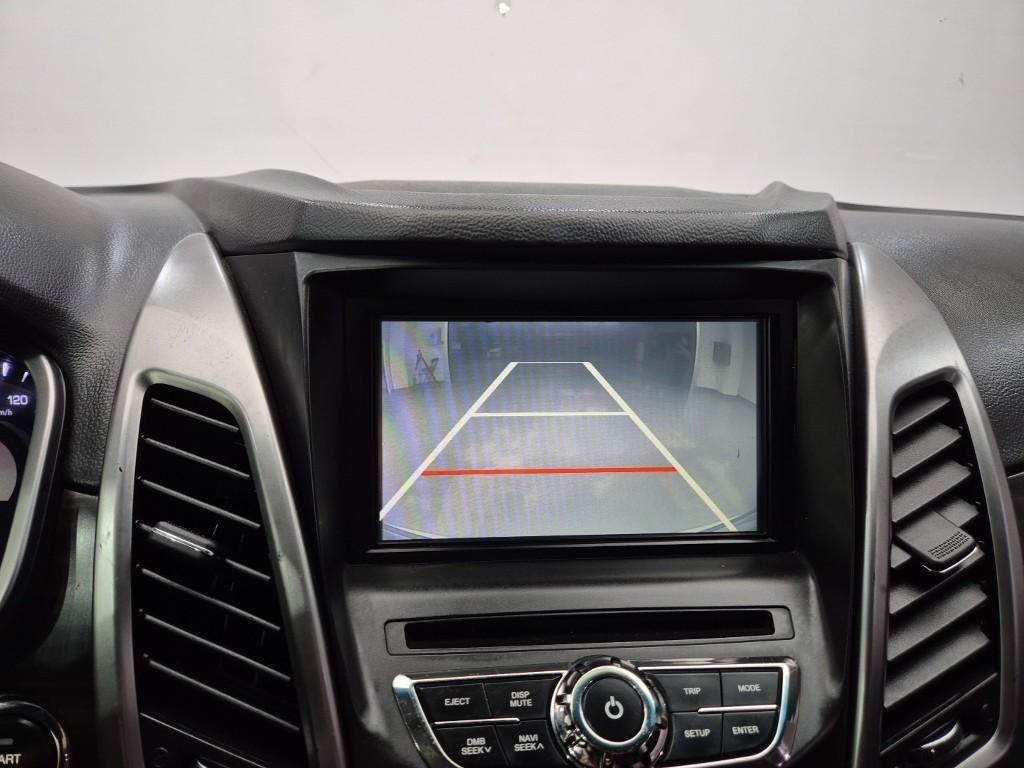 Ssangyong Korando - Vista 12