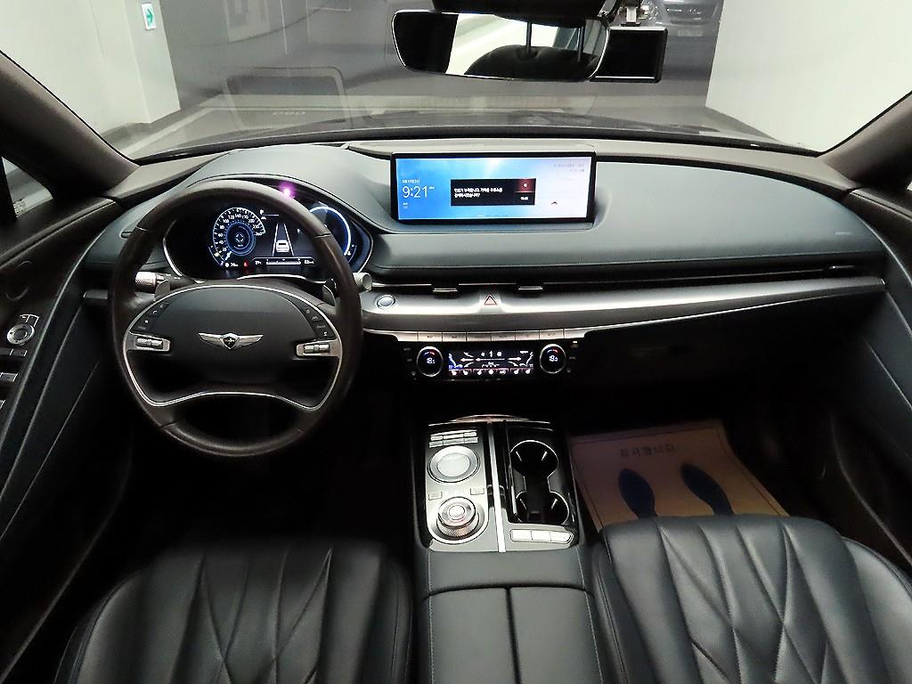 Genesis G80 - Vista 8